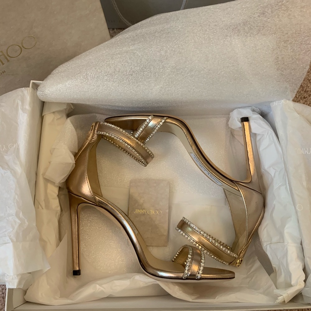 Like new Jimmy Choo Gold Heels - Picture 13 of 15